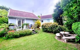 Crescent Cottage